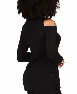 Michael Kors Cold-Shoulder Top, Regular & Petite -Anne Klein Sales Store 19443310 fpx