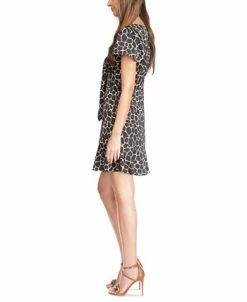 Michael Kors Women's Giraffe-Print Tie Cutout Dress 7 Michael Kors Women's Giraffe-Print Tie Cutout Dress -Anne Klein Sales Store 23556137 fpx